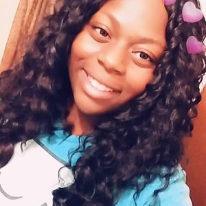 Meet your Posher, Franchesca